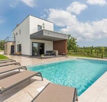 Wunderschönes Unikat in TOP Lage Zentralistriens - minj