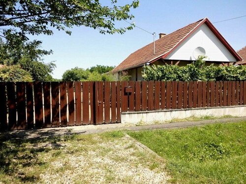 Bild 1 - Vollständig renovierter Bungalow