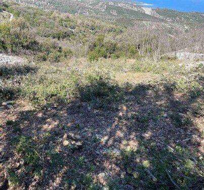 Bild 3 - Grundstück in Povlja