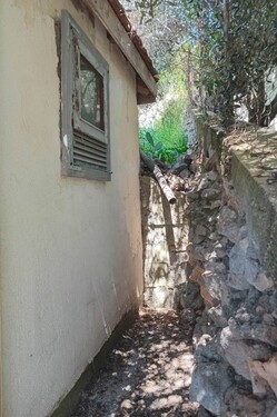 Bild 2 - 1 Zimmer Einfamilienhaus zum Kaufen in Bei Vidikovac