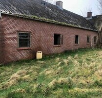 Baugrundstück Resthof - 20.000,00 EUR Kaufpreis, ca.  6.300,00 m² in Henne (PLZ: 6854)