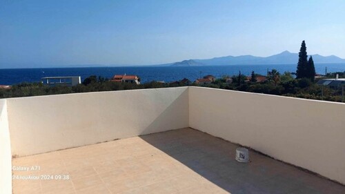 Bild 3 - 2 Zimmer Etagenwohnung in Ag georgios methana