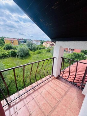 Bild 2 - 4 Zimmer Einfamilienhaus zum Kaufen in Kastel