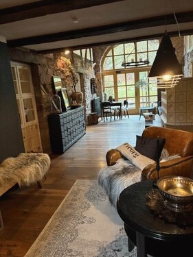 Bild 2 - 6 Zimmer Einfamilienhaus zum Kaufen in Bad Karlshafen