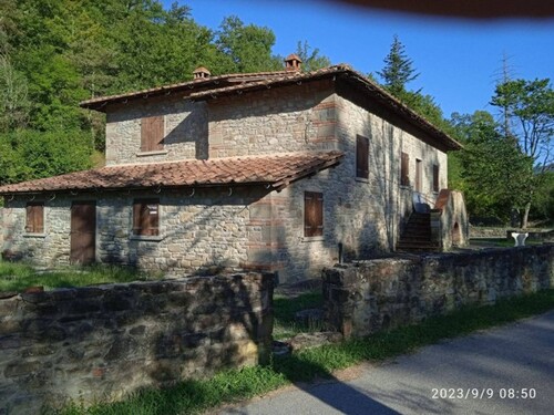 Bild 3 - 6 Zimmer Einfamilienhaus in Arezzo