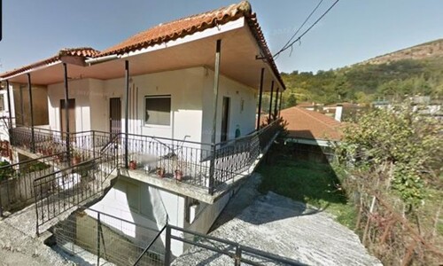 Bild 2 - 6 Zimmer Einfamilienhaus zum Kaufen in Desvinaki