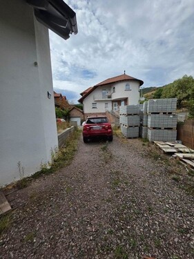 Bild 3 - 8 Zimmer Einfamilienhaus in Burrweiler