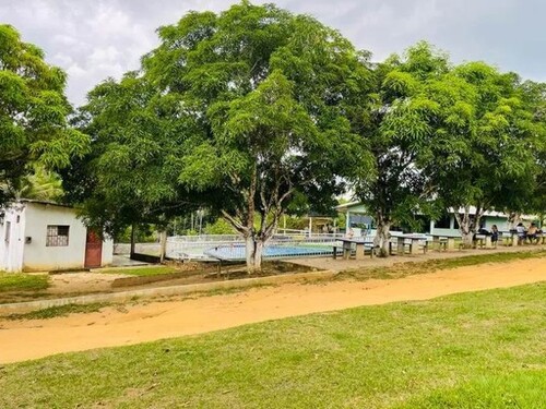 Bild 1 - Bauernhof Restaurant Pferdezucht Fischzucht