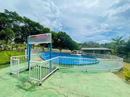 Bild 3 - 1 Zimmer Einfamilienhaus in Iranduba