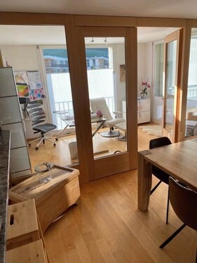 Bild 2 - 5 Zimmer Etagenwohnung zum Kaufen in Davos Dorf