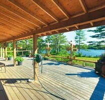 Off Grid komplett unabhängige Homestead direkt am See - Quinan