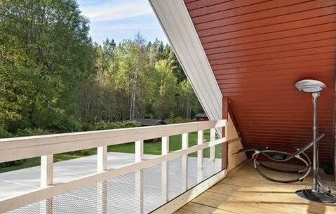 Bild 2 - 4 Zimmer Einfamilienhaus zum Kaufen in Björenborg