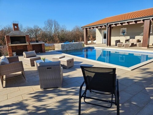 Bild 1 - Villa in ruhiger urbaner Umgebung Neubau