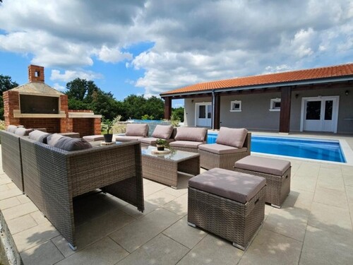 Bild 2 - 5 Zimmer Einfamilienhaus zum Kaufen in Svetvincenat