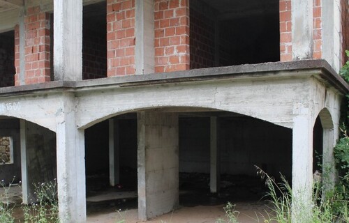 Bild 4 - Einfamilienhaus mit 900,00 m² in Bar-Vidikovac zum Kaufen