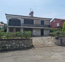 Haus mit Meerbllick als Renovierungsprojekt - Umag Istra