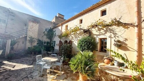 Bild 1 - Schöne idyllische Finca mit 3 Gästewohnungen im Südosten