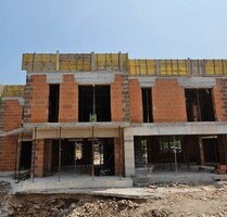 Villa mit Pool in Selce - 1.050.000,00 EUR Kaufpreis, ca.  312,00 m² Wohnfläche in Selce Crikvenica (PLZ: 51266)