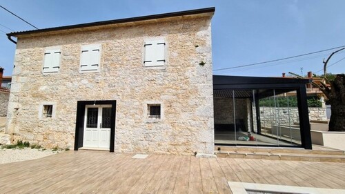 Bild 2 - 6 Zimmer Einfamilienhaus zum Kaufen in Vinjan