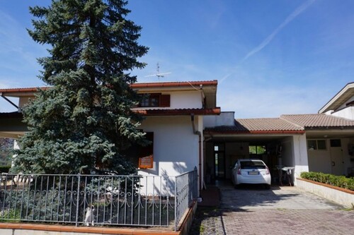 Bild 2 - 6 Zimmer Villa zum Kaufen in Teramo