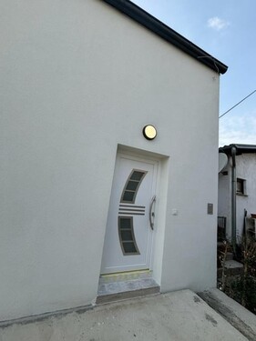 Bild 3 - 2 Zimmer Etagenwohnung in Donja Dubrava