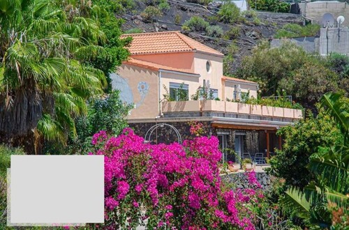 Bild 1 - Großes Haus in klimatisch milder Gegend mit Meerblick