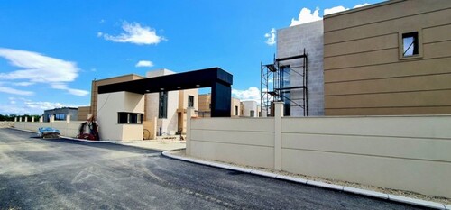 Bild 4 - Einfamilienhaus mit 200,00 m² in Danilovgrad zum Kaufen