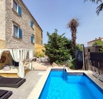 Ausgefallen traditionelles Künstlerhaus in exponierter Lage - Marcana