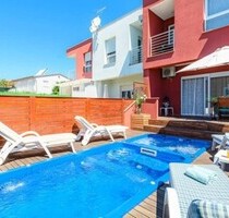 REIHENHAUS MIT POOL ISTRIEN UMAG VALICA