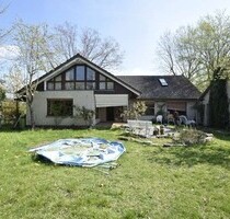 Großes Ein-Zweifamilienhaus mitten im Zentrum von Kirchweyhe