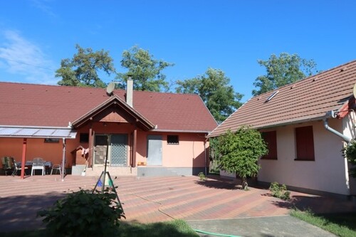 Bild 1 - Im Komitat Bacs-kiskun ein neues Haus 155m2 mit 9535m2 Grund