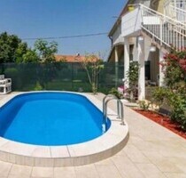 Komplett renovierte Doppelhaushälfte mit 2 Wohnungen Istrien - Umag