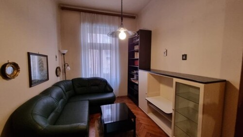 Bild 3 - 4 Zimmer Etagenwohnung in Rijeka