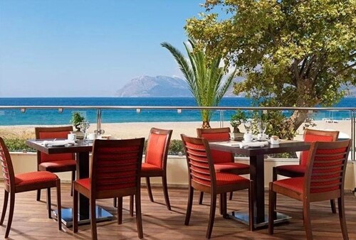 Bild 1 - Hotel am Meer in Rio Patras - 21.000.000,00 EUR Kaufpreis, ca.  1,00 m² Wohnfläche