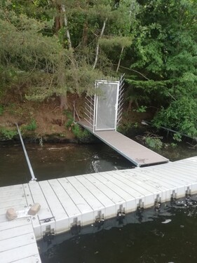 Bild 2 - 1 Zimmer Einfamilienhaus zum Kaufen in Dublovice