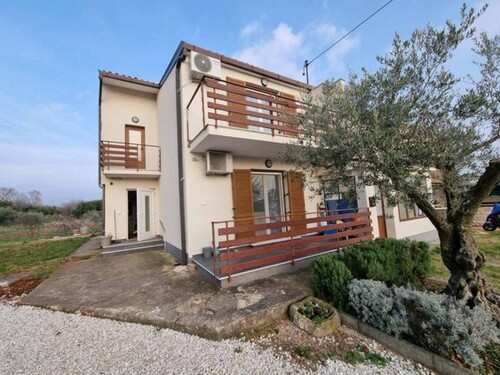 Bild 4 - Einfamilienhaus mit 250,00 m² in Zambratija zum Kaufen