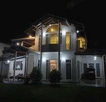 Freundliche Villa mit 3 Schlafzimmern in Sri Lanka - Habaraduwa