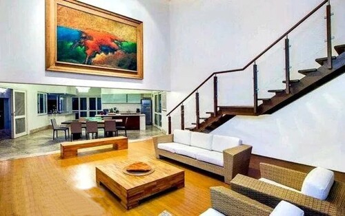 Bild 4 - Einfamilienhaus mit 600,00 m&sup2; in Beira zum Kaufen