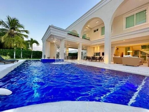 Bild 4 - Einfamilienhaus mit 803,00 m&sup2; in Beira zum Kaufen