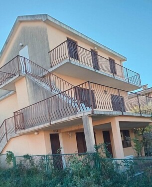 Bild 2 - 6 Zimmer Einfamilienhaus zum Kaufen in 85356 Bar