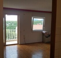 3 ZIMMER WOHNUNG - 165.000,00 EUR Kaufpreis, ca.  72,00 m² Wohnfläche in Rijeka KURINJE (PLZ: 51000)