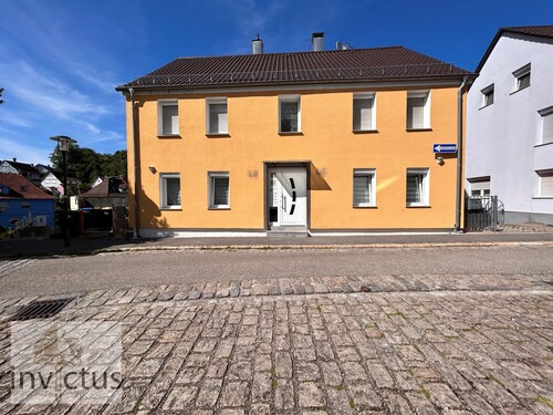 Vorderansicht - Außergewöhnliche Kapitalanlage - Charmantes 5-Familienhaus zentral in Ludwigsburg