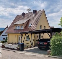 Charmantes Zweifamilienhaus in Obersulm! Vielseitig nutzbar für Familien, Investoren und Mehrgenerationenwohnen