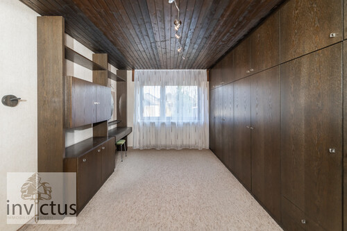 Ankleidezimmer im EG - 