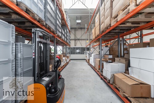 Lager-/ Produktionsbereich - 