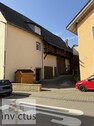 Hof & Hausansicht von der Straße - 4.5 Zimmer Zweifamilienhaus in Ittlingen