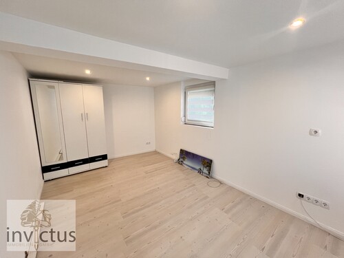 Zimmer 3 - 