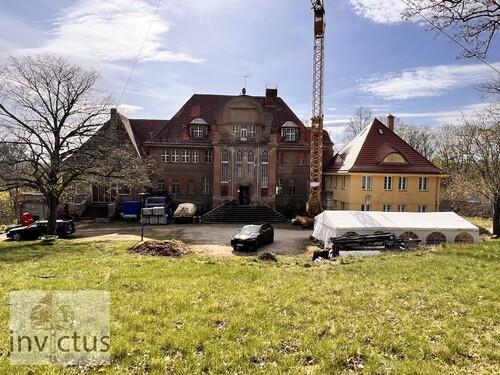Hauptgebäude - 31 Zimmer Villa in Coswig