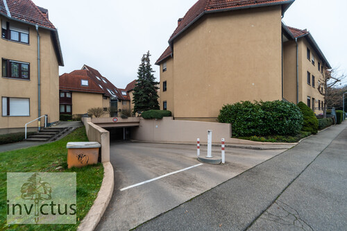 Zufahrt zur TG - 