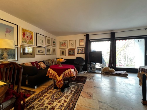 Wohnzimmer - Reihenendhaus mit 102,00 m&sup2; in Wiesbaden zum Kaufen